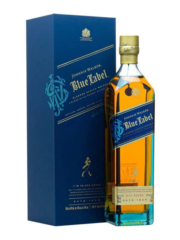 So Sánh Johnnie Walker Blue Label Và Johnnie Walker XR 21: Lựa Chọn Rượu Biếu Sếp Dịp Tết 2026